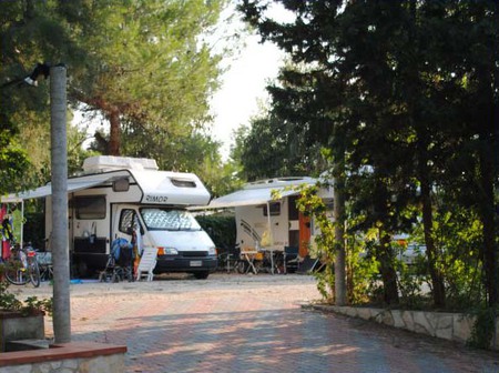 area attrezzata camper vieste marina